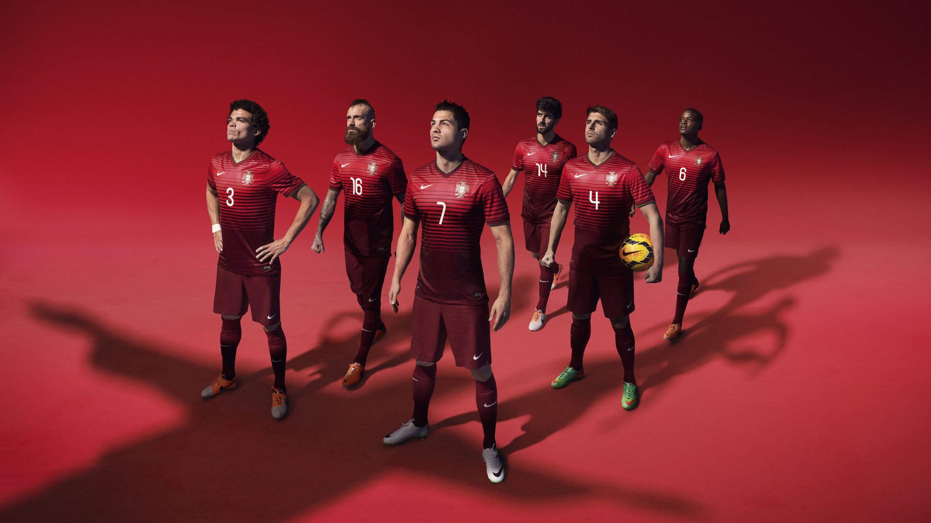 CBA赛场上的拼搏令人热血沸腾，cba精彩的比赛视频